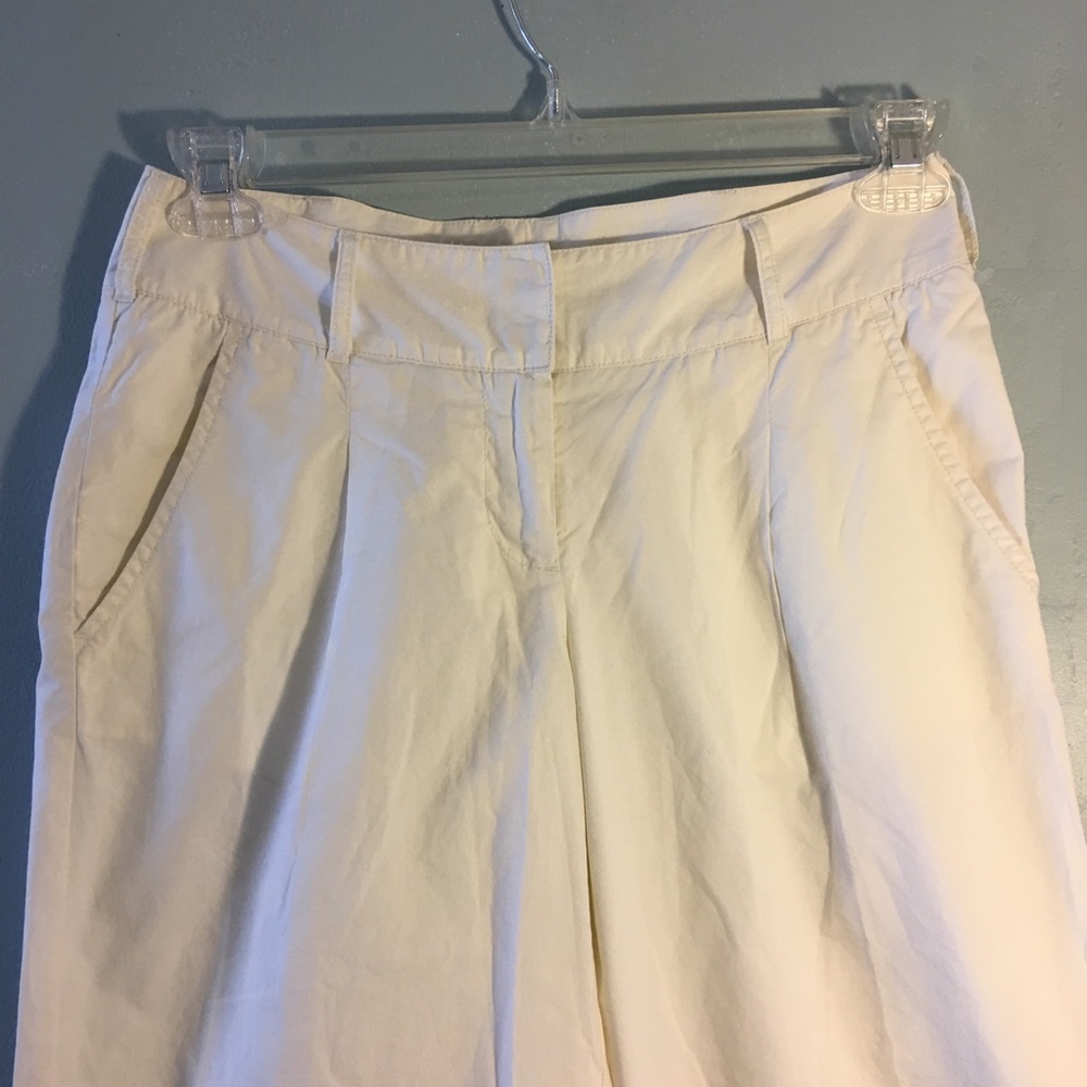 WHBM cuffed capris - Picture 2 of 8